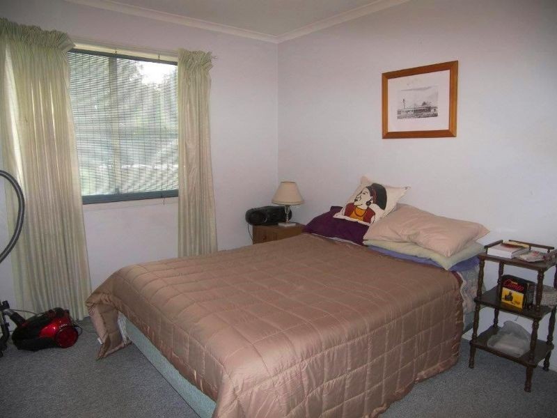 8a Cribb Street, Landsborough QLD 4550