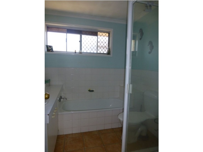 613 Nicklin Way, Wurtulla QLD 4575