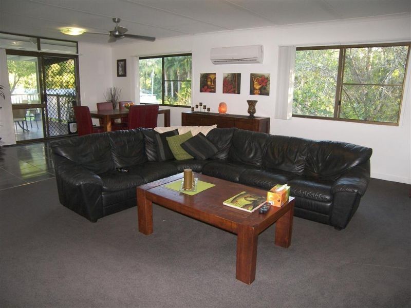 6 Mary Street, Landsborough QLD 4550