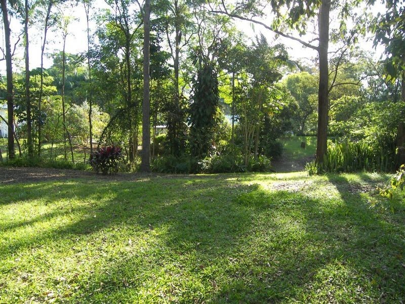 6 Mary Street, Landsborough QLD 4550