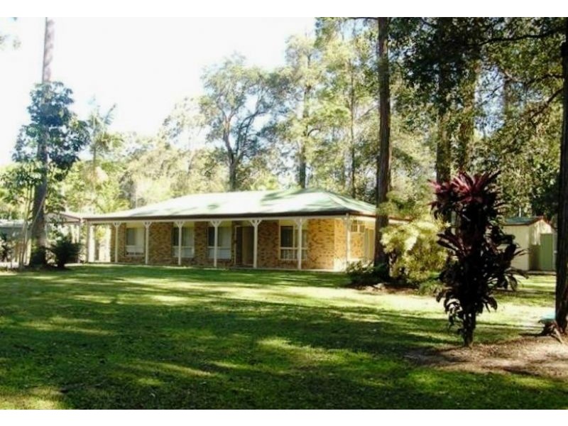 14 Stephenson Court, Beerwah QLD 4519