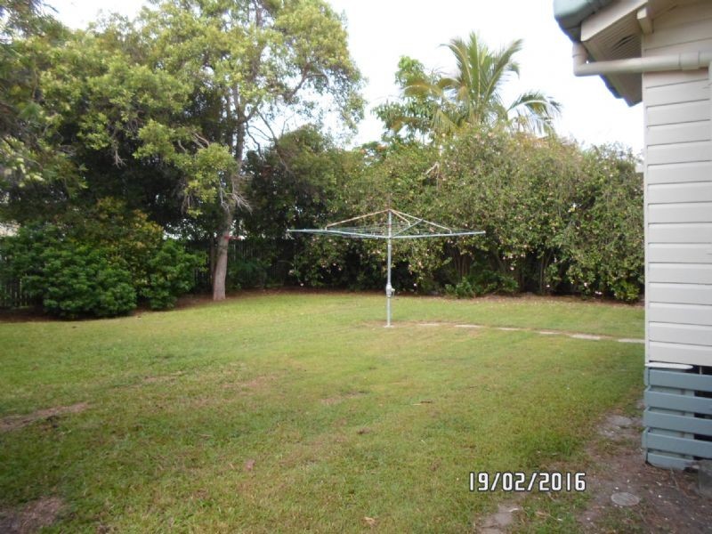 8 Trundle Street, Dicky Beach QLD 4551