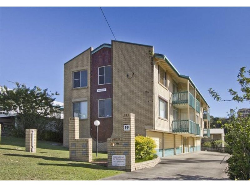 2/19 Saltair Street, Kings Beach QLD 4551
