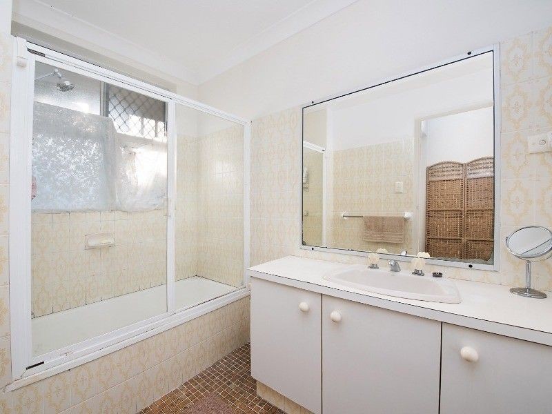 2/19 Saltair Street, Kings Beach QLD 4551