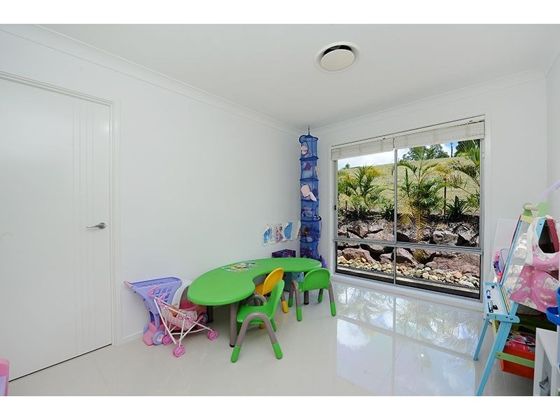13 Fairview Court, Mooloolah Valley QLD 4553