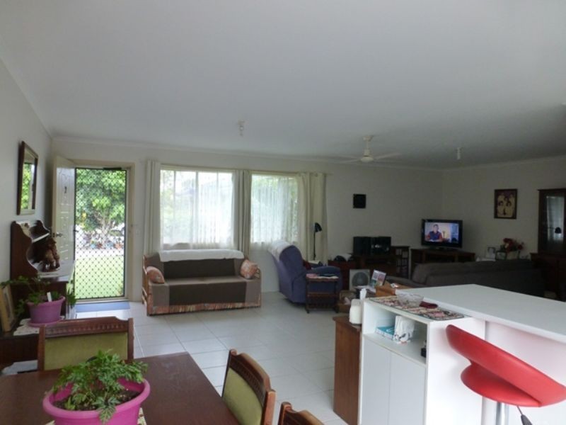 2/22 Ulm Street, Dicky Beach QLD 4551