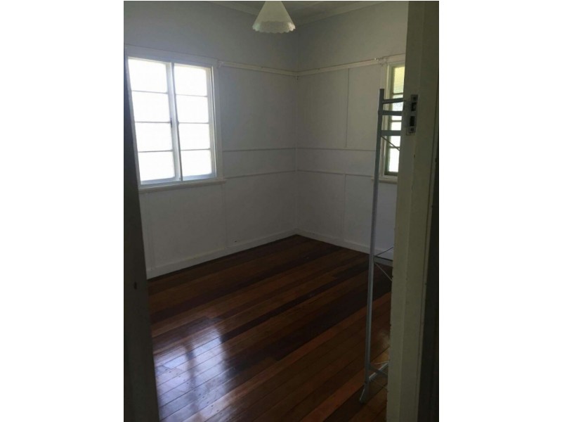56 Strawberry Road, Beerwah QLD 4519