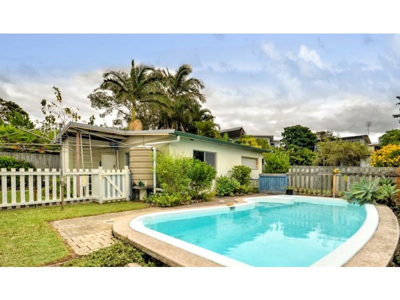 6 Oleander Avenue, Shelly Beach QLD 4551