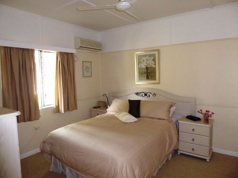 10 Upper Gay Terrace, Kings Beach QLD 4551