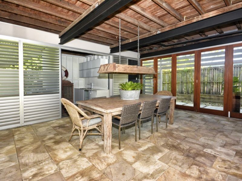 2/15 Acacia Avenue, Shelly Beach QLD 4551