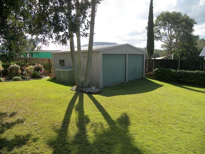 11 Tudor Court, Beerwah QLD 4519
