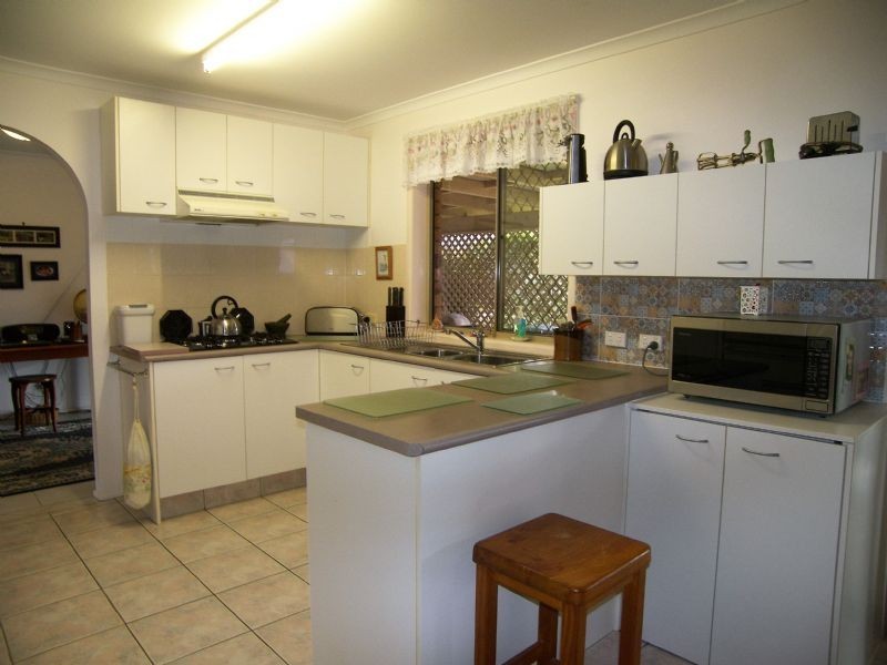 11 Tudor Court, Beerwah QLD 4519