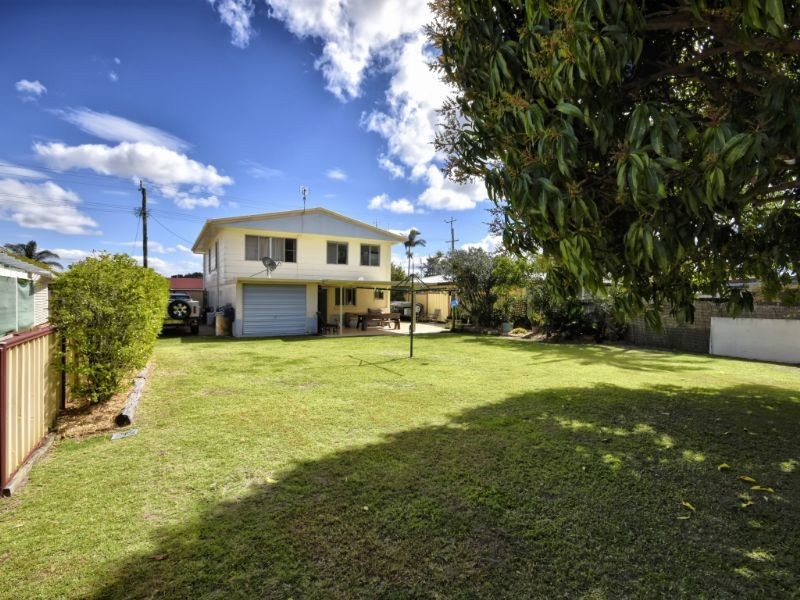 15 Anning Avenue, Golden Beach QLD 4551
