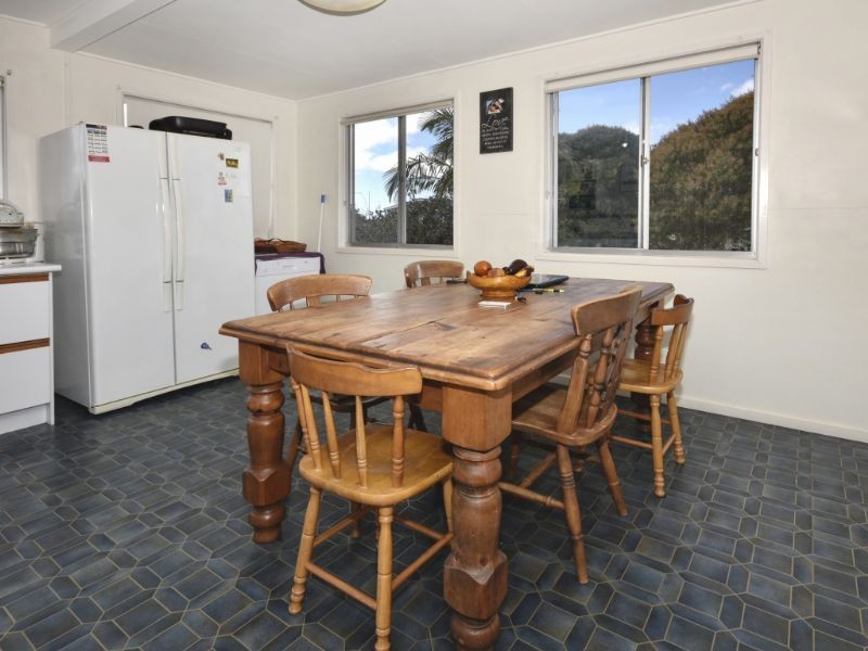 15 Anning Avenue, Golden Beach QLD 4551