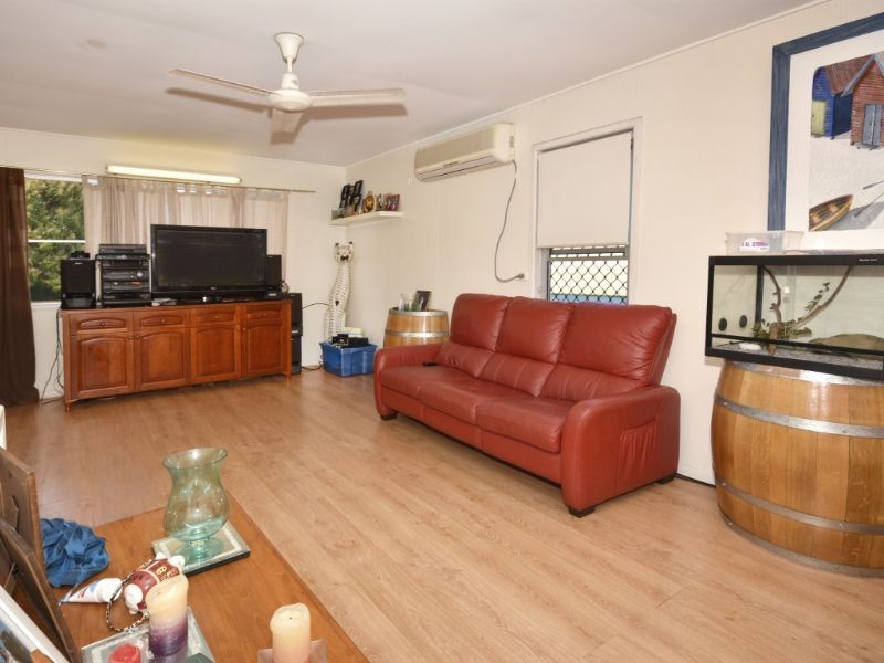 15 Anning Avenue, Golden Beach QLD 4551