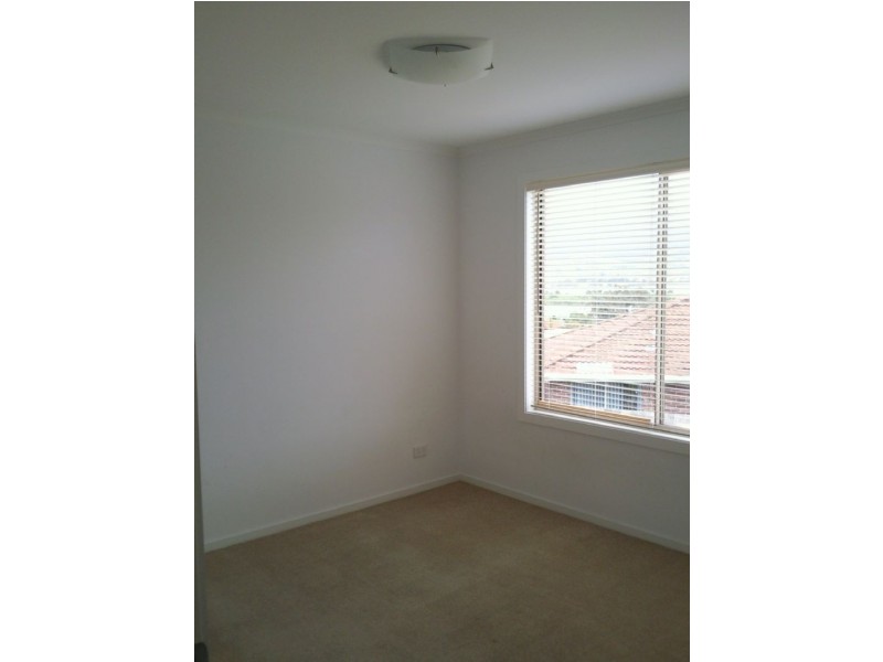 2/5 Aloomba, Gagebrook TAS 7030