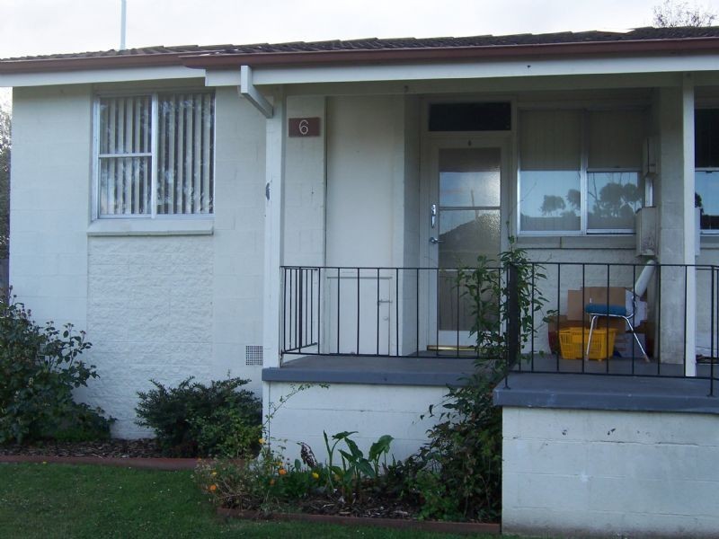 6/50 Burtonia Street, Rokeby TAS 7019