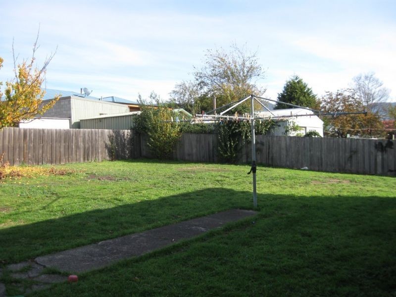 102 Gepp Parade, Derwent Park TAS 7009