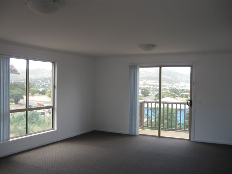 4/13-15 EMMALINE COURT, Rokeby TAS 7019