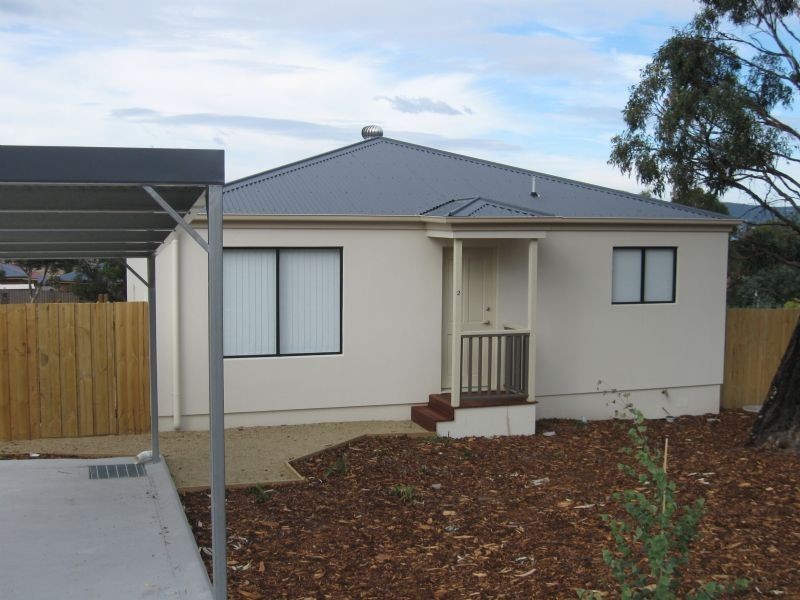 2/1 Emmaline Court, Rokeby TAS 7019