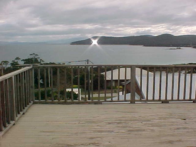 61 Lagoon Road, White Beach TAS 7184