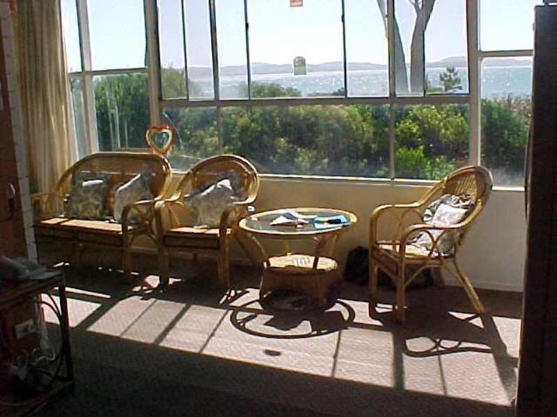 2  Eumatalla Street, Lauderdale TAS 7021