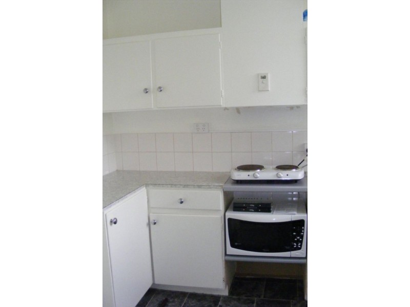 2/50 Burtonia Street, Rokeby TAS 7019