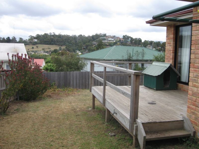 2/47 Bass street, Warrane TAS 7018