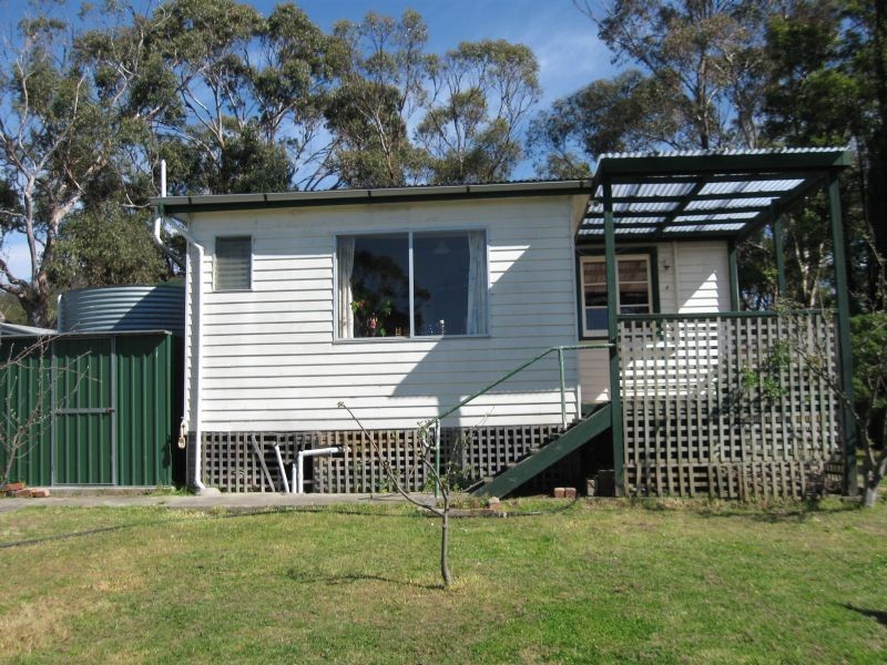 86 Bay Road, Dunalley TAS 7177