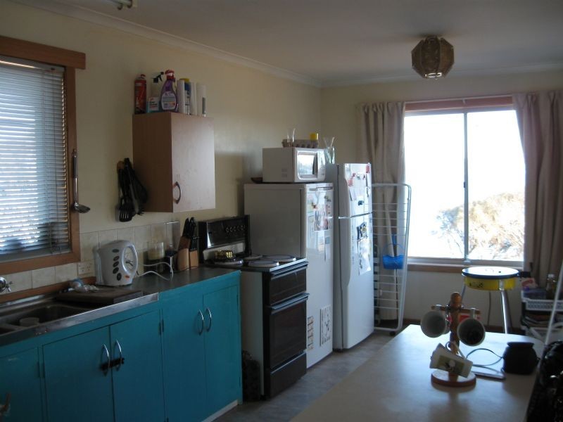 19 Jetty Road, South Arm TAS 7022