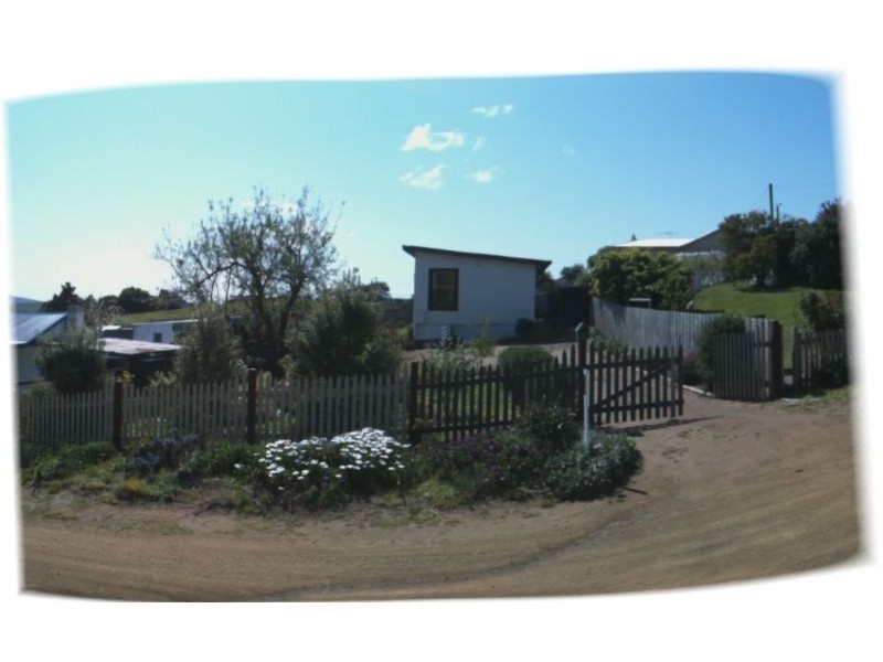 6 Marsh, Opossum Bay TAS 7023