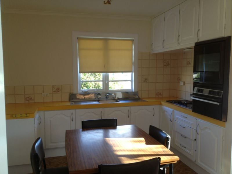 4 Banks Street, Warrane TAS 7018