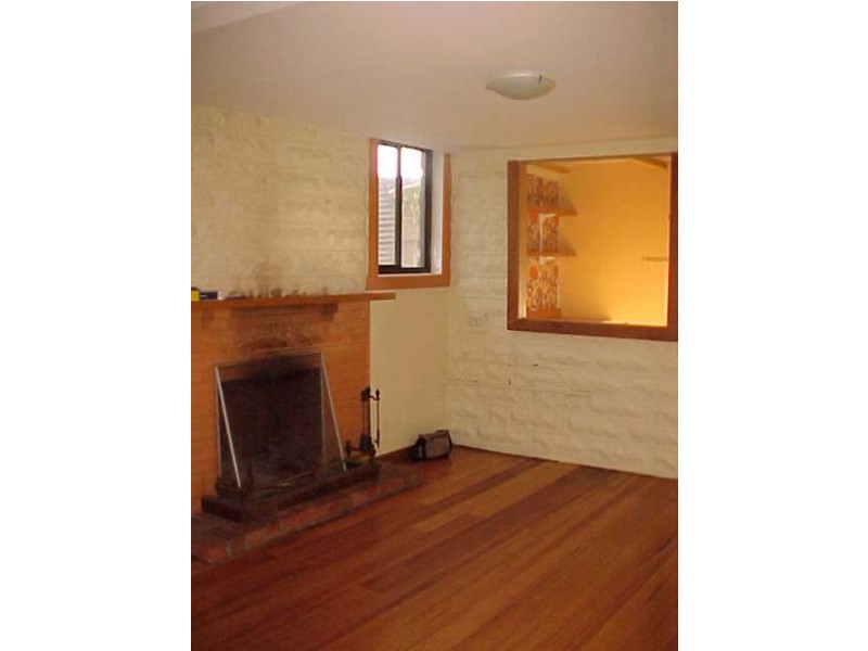 16 Thompson Way, Clifton Beach TAS 7020