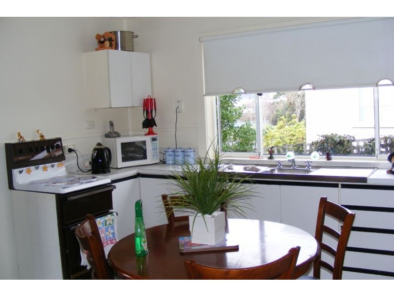 102  Gepp Parade, Derwent Park TAS 7009