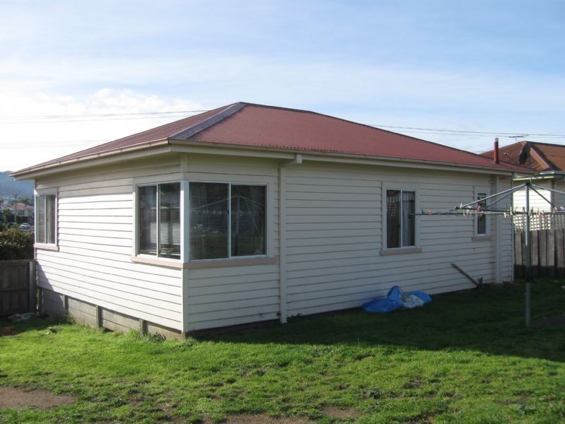 102  Gepp Parade, Derwent Park TAS 7009