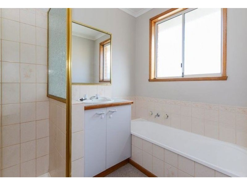 1/1 Godfrey Road, Claremont TAS 7011