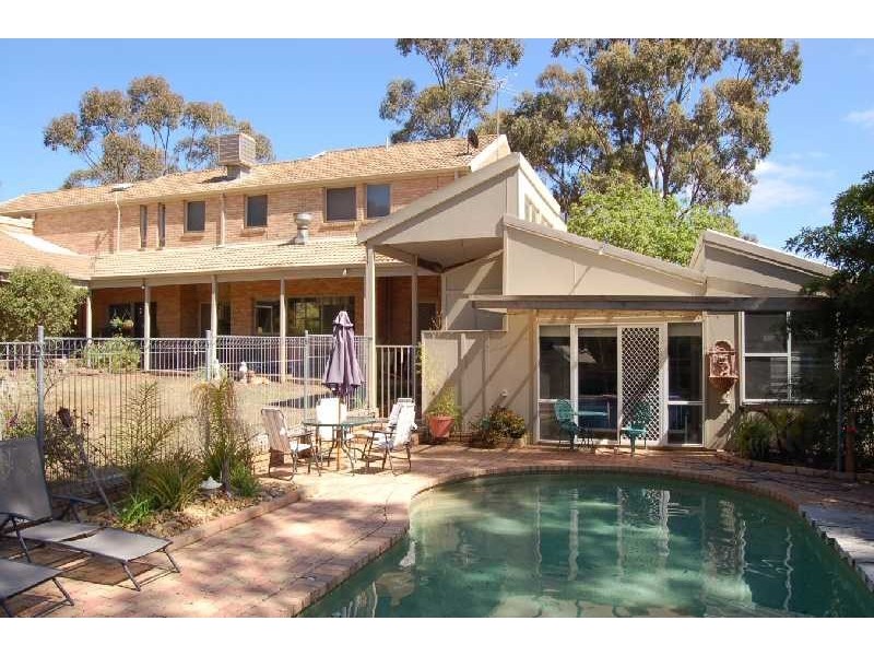 84 Sundew Avenue, Bacchus Marsh VIC 3340