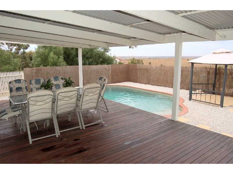 1 Bushby Court, Bacchus Marsh VIC 3340