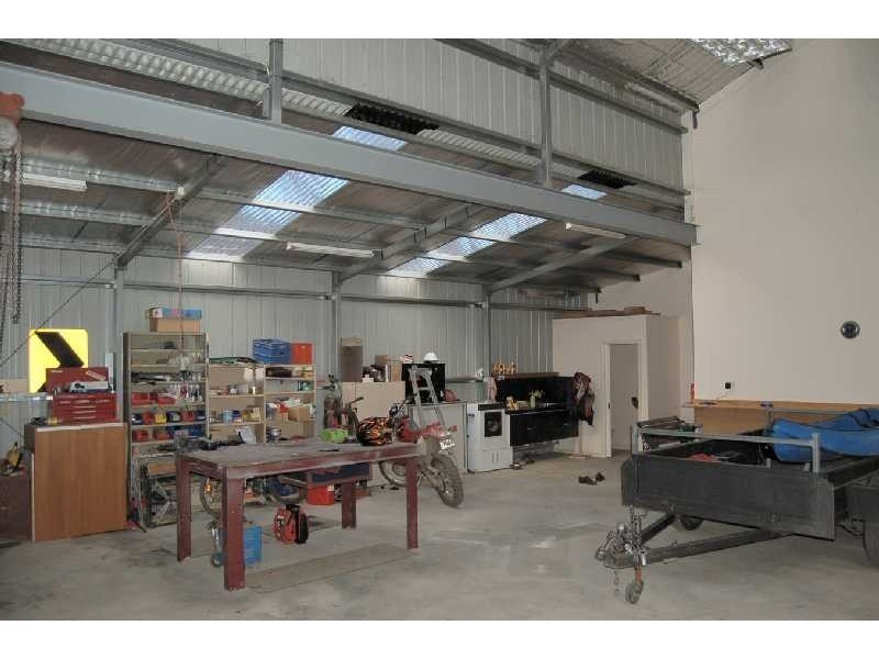 332 Trentham Road, Greendale VIC 3341