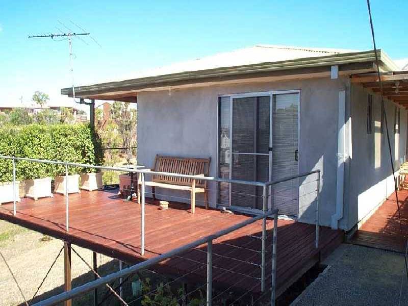 13 Riversdale Crescent, Bacchus Marsh VIC 3340