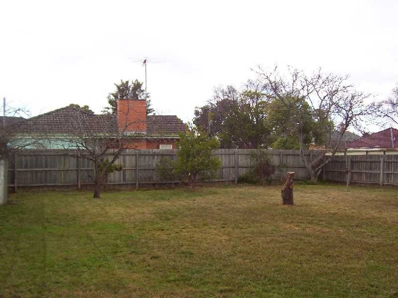 52 Gisborne Road, Bacchus Marsh VIC 3340