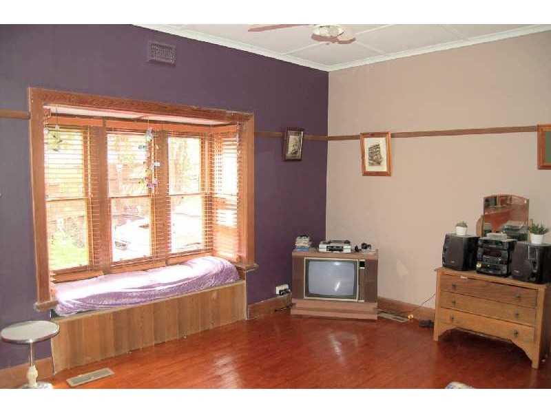 16 Millbank Street, Bacchus Marsh VIC 3340