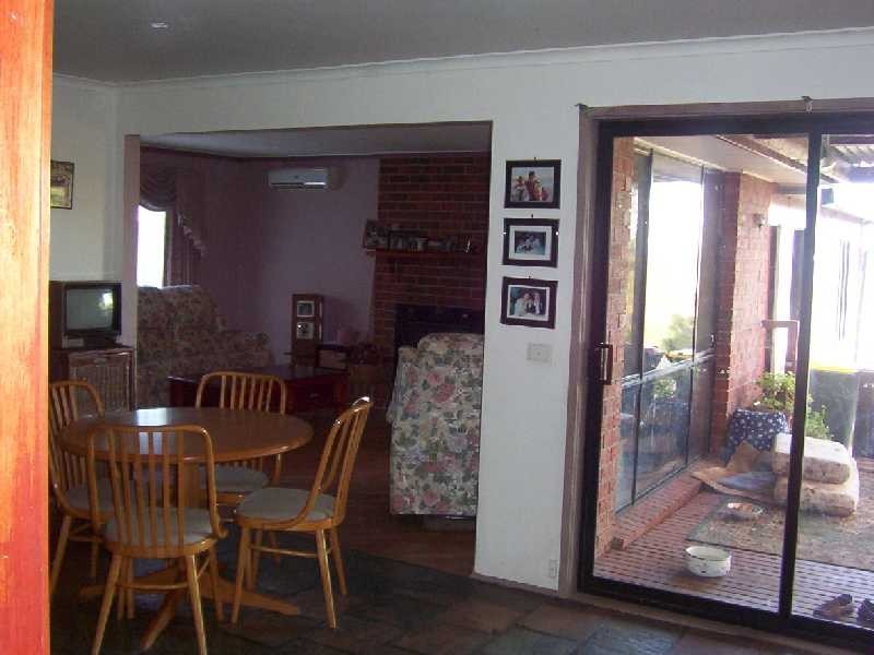 29 Riversdale Crescent, Bacchus Marsh VIC 3340