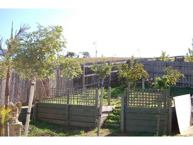 15 McLeod Drive, Bacchus Marsh VIC 3340