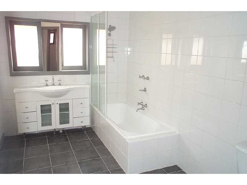 34 Labilliere Street, Bacchus Marsh VIC 3340