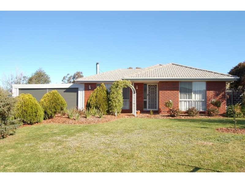 12 Quaille Court, Bacchus Marsh VIC 3340