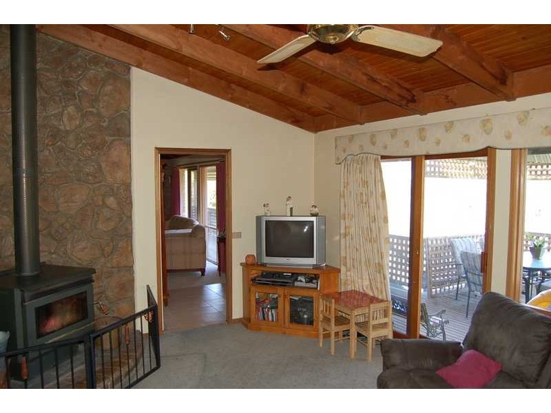 154 Shuter Avenue, Greendale VIC 3341