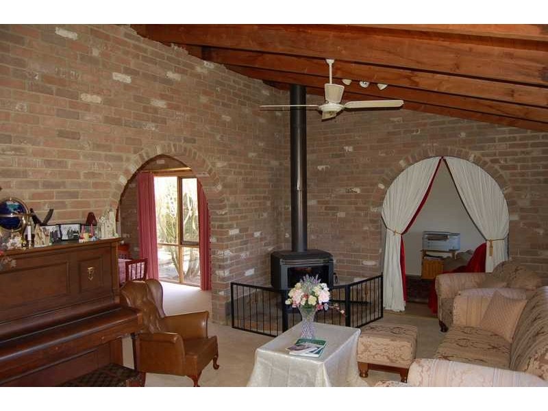 154 Shuter Avenue, Greendale VIC 3341