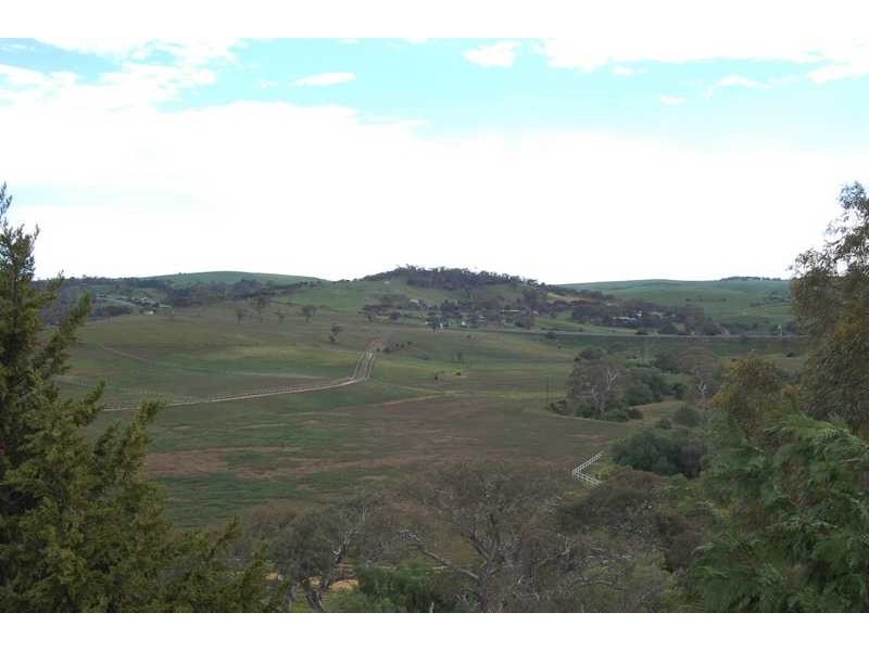 143 Underbank Boulevard, Bacchus Marsh VIC 3340