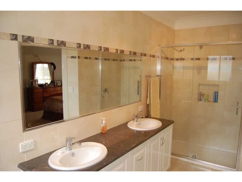 4 Judann Court, Bacchus Marsh VIC 3340